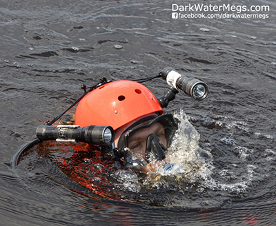 Diving for megalodon teeth